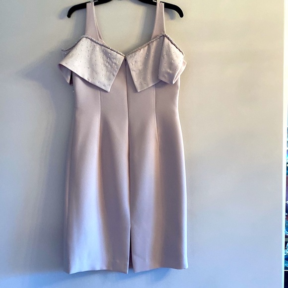 Like New GIZIA Party Dress - Picture 2 of 8